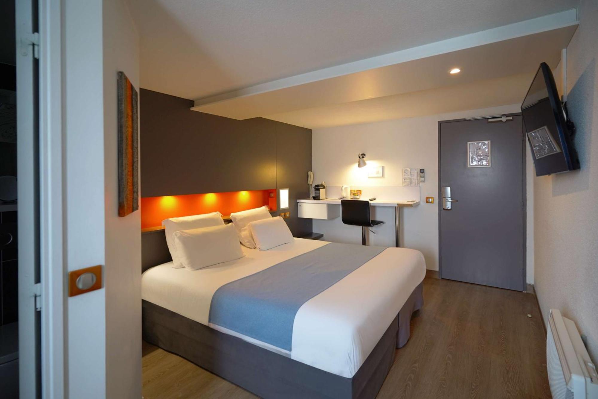 Hotel Best Western The Wish Versailles Ґіянкур Екстер'єр фото
