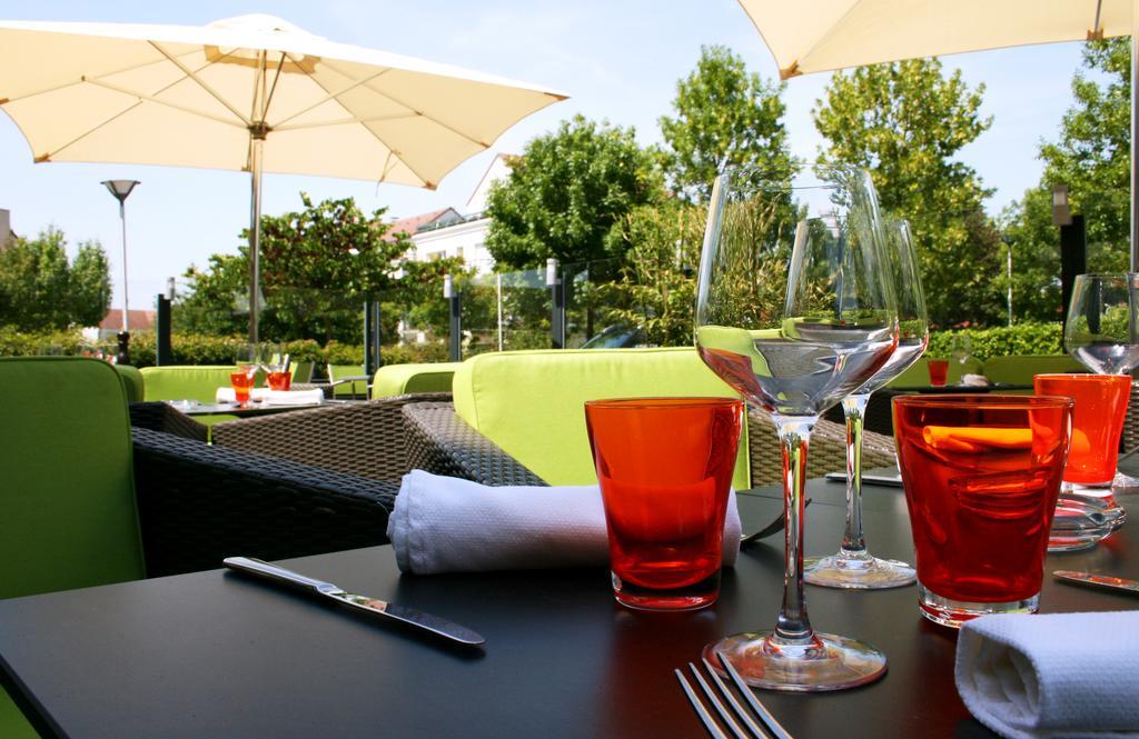Hotel Best Western The Wish Versailles Ґіянкур Ресторан фото
