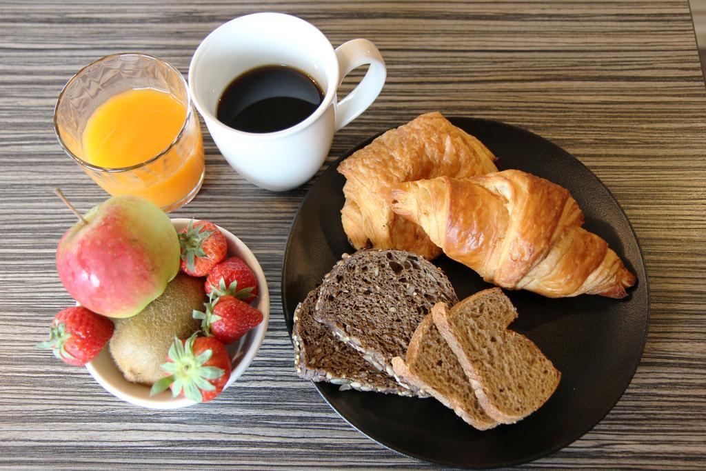 Hotel Best Western The Wish Versailles Ґіянкур Екстер'єр фото